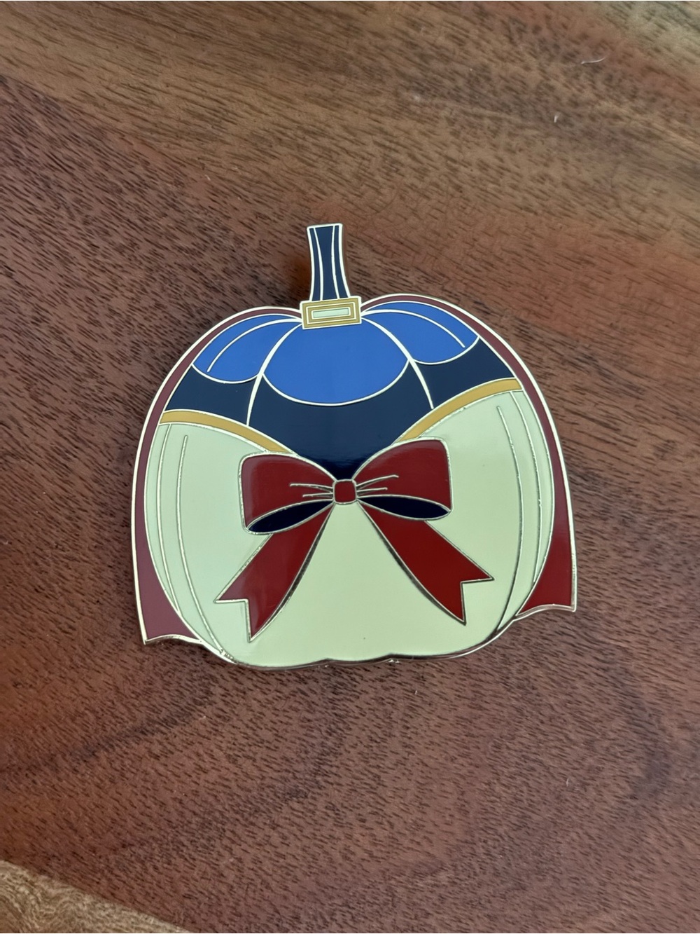 Disney Princess Pink à la Mode PALM Snow White Pumpkin Pin SE 200
